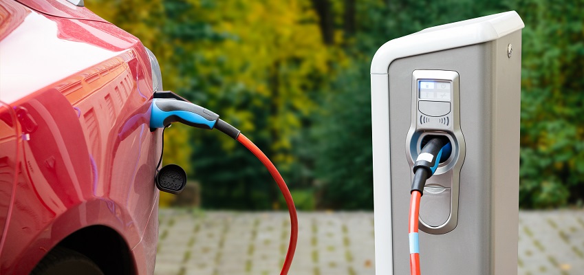 How long does it take deals to charge up electric car