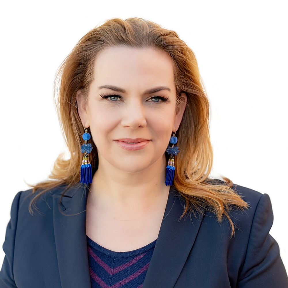 Keri Stockland headshot